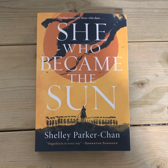 She Who Became The Sun By Shelly Parker-Chan Book - Picture 1 of 4